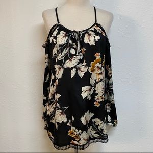 BNWT Cold Shoulder Long Sleeve Open Side Lace Top